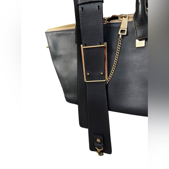 Chloé Baylee Leather Handbag - Picture 14 of 16